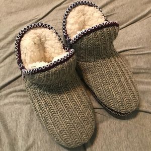 Cozy comfy Muk Luks